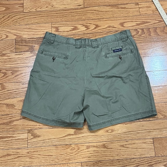 Vtg GANT Salty Dog Khaki Cotton Chino Shorts | Vintage Luxury Designer Sz 40 - Picture 2 of 8